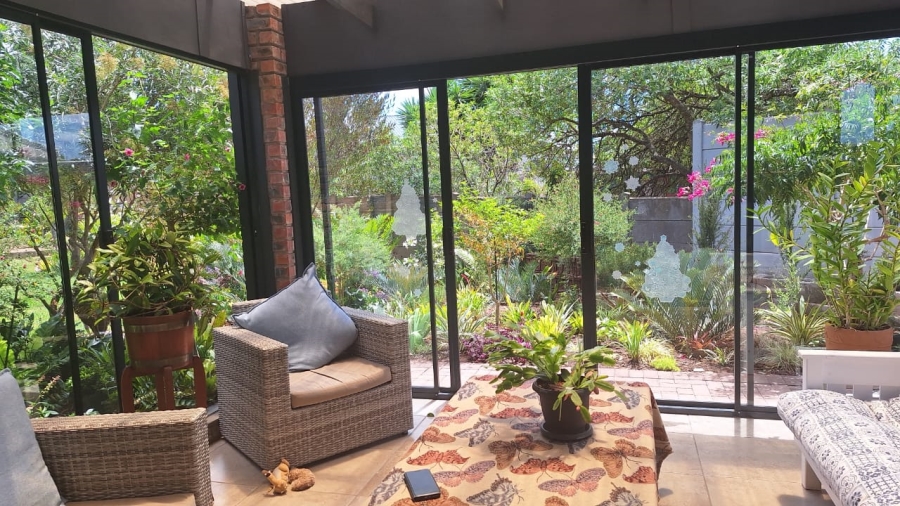 4 Bedroom Property for Sale in Stilbaai Wes Western Cape